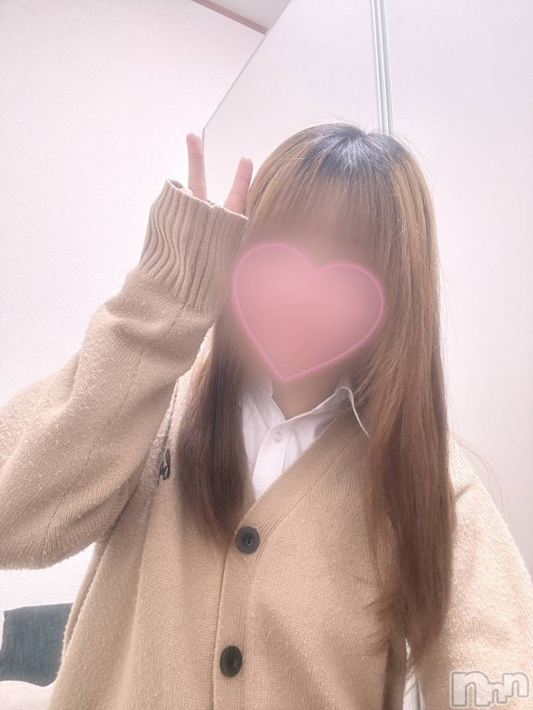 新潟手コキCherish Amulet(チェリッシュ アミュレット) みぃ★(20)の11月12日写メブログ「しゅっきん！(⑉• •⑉)❤︎」