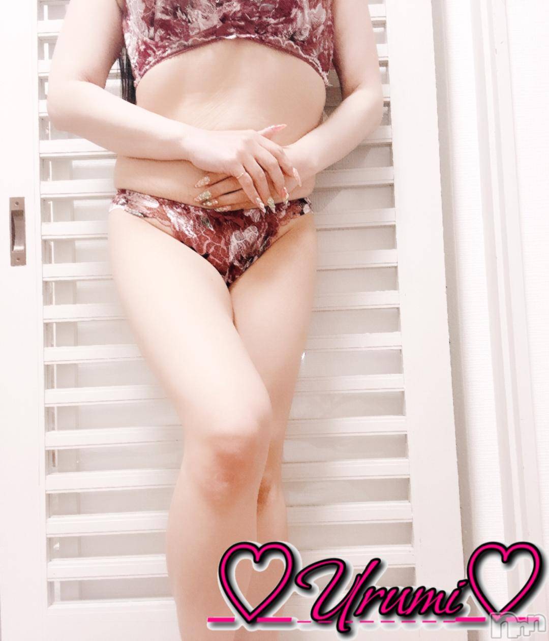 長岡人妻デリヘル奥様特急 長岡店(オクサマトッキュウナガオカテン)うるみ(35)の2024年10月25日写メブログ「金曜日だぁ！」