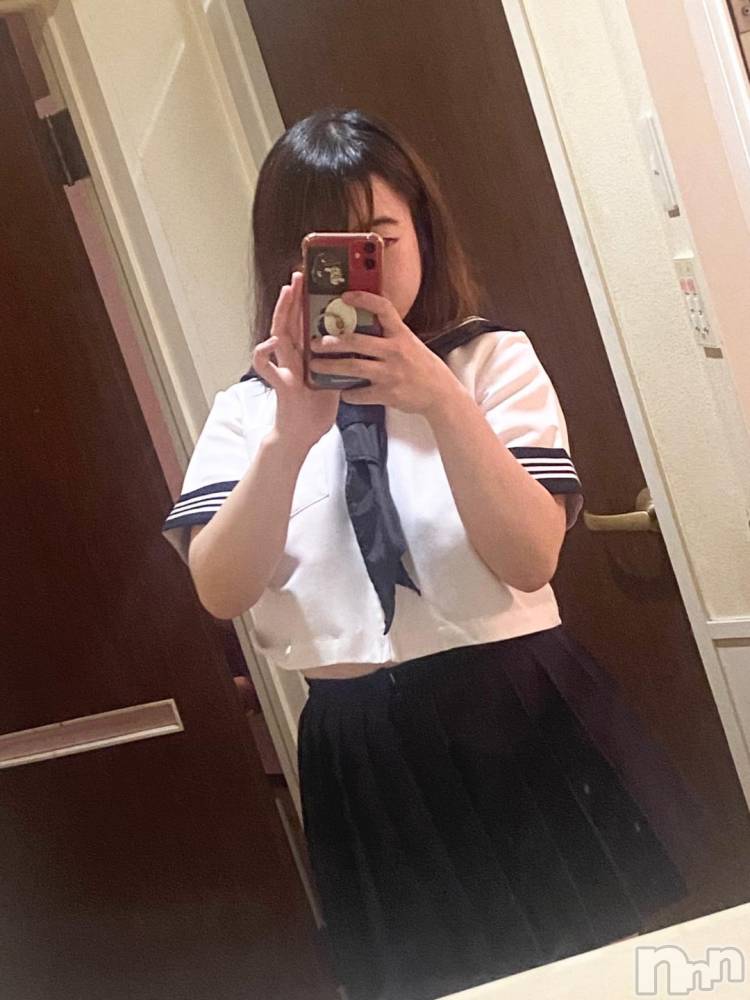 長岡デリヘル奥様特急 長岡店(オクサマトッキュウナガオカテン) りんの(21)の11月19日写メブログ「制服姿はお好き？？😘」