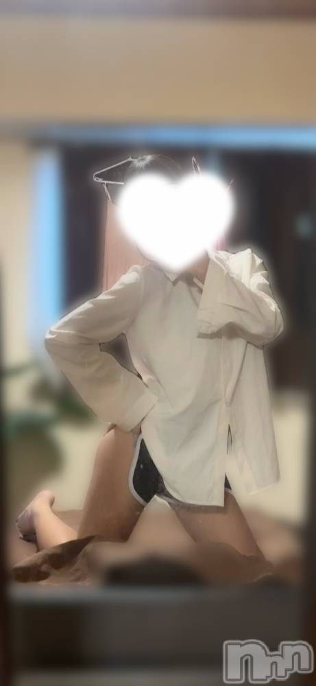 新潟メンズエステMen's Spa 神の手(メンズスパカミノテ) 巡音りん(20)の10月20日写メブログ「秋の空の下で」