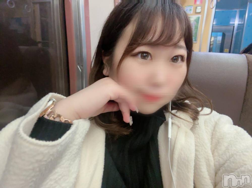 新潟人妻デリヘル新潟人妻　2nd Wife(セカンドワイフ) 体験。みなみ奥様(23)の10月22日写メブログ「お久しぶりです♡♡」