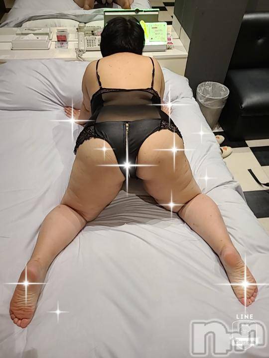 新潟人妻デリヘル熟女の風俗 最終章(ジュクジョノフウゾクサイシュウショウ) さつき(50)の10月5日写メブログ「明日、13時から、120分での御予約ありがとうごさいます。❤」