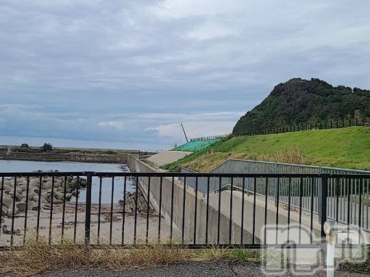 新潟人妻デリヘル熟女の風俗 最終章(ジュクジョノフウゾクサイシュウショウ) さつき(50)の10月9日写メブログ「くぐり岩通ったけど、すごーい風景」