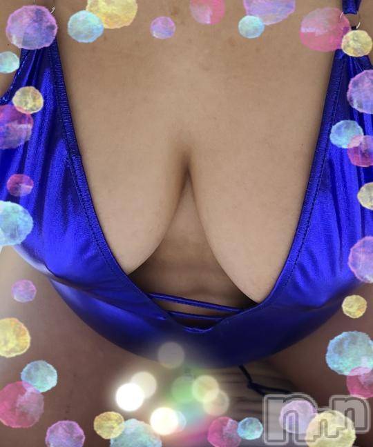 新潟人妻デリヘル熟女の風俗 最終章(ジュクジョノフウゾクサイシュウショウ) さつき(50)の10月15日写メブログ「おっぱい大好きさん、もっと見たいなら、マイガール登録してね。❤」