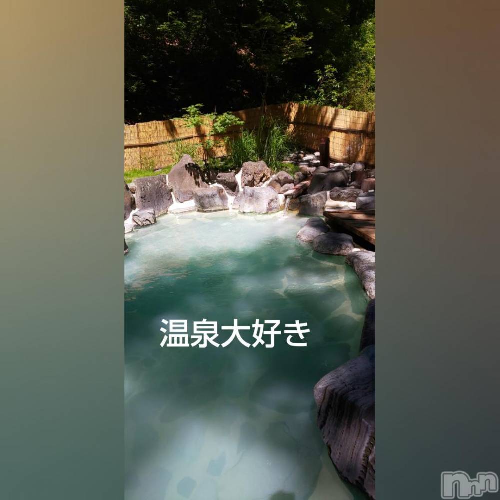 新潟人妻デリヘル熟女の風俗 最終章(ジュクジョノフウゾクサイシュウショウ) さつき(50)の12月8日写メブログ「ネットの記事で、こんな話が」