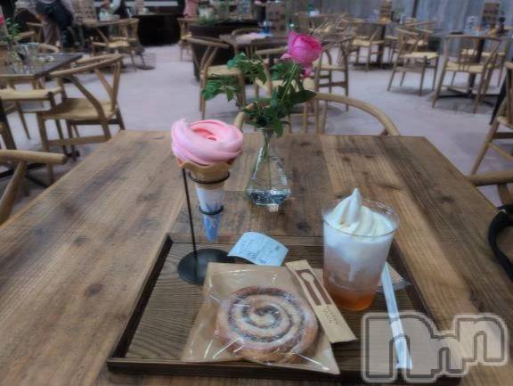 新潟デリヘル熟女の風俗 最終章(ジュクジョノフウゾクサイシュウショウ) さつき(50)の10月10日写メブログ「美味しい物食べて、きれいなお花見てきました。」