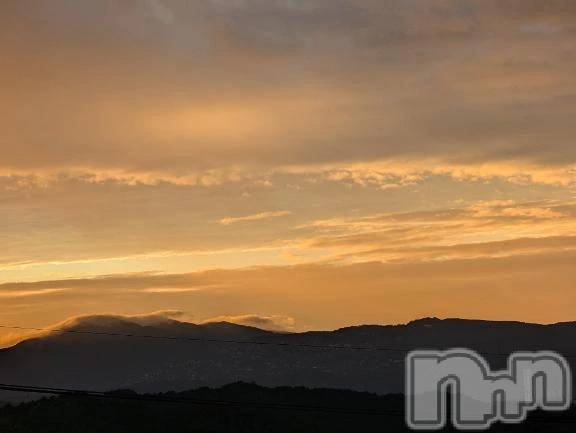 新潟デリヘル熟女の風俗 最終章(ジュクジョノフウゾクサイシュウショウ) さつき(50)の10月20日写メブログ「秋の日はつるべ落としとは言うものの」