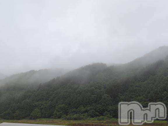 新潟人妻デリヘル熟女の風俗 最終章(ジュクジョノフウゾクサイシュウショウ)さつき(50)の2025年6月10日写メブログ「今日から実家で、のんびり？」