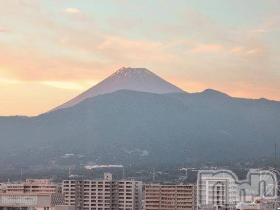 新潟デリヘル熟女の風俗 最終章(ジュクジョノフウゾクサイシュウショウ)さつき(50)の2025年10月29日写メブログ「素敵な富士山を見ることができるなんて」
