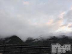 新潟デリヘル熟女の風俗 最終章(ジュクジョノフウゾクサイシュウショウ) さつき(50)の10月14日写メブログ「早朝の山々　雲が山にお化粧してますね」