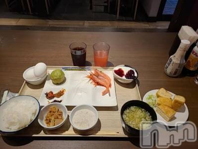 新潟人妻デリヘル 熟女の風俗 最終章(ジュクジョノフウゾクサイシュウショウ) さつき(50)の10月4日写メブログ「今日は、午後から出勤です。」