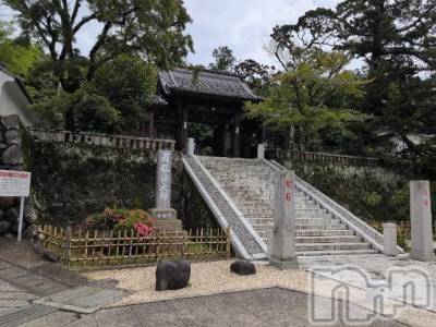 新潟人妻デリヘル 熟女の風俗 最終章(ジュクジョノフウゾクサイシュウショウ) さつき(50)の6月4日写メブログ「温泉♨️修善寺に、まだ早すぎて日帰り入浴できないので、観光を」