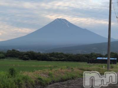 新潟人妻デリヘル 熟女の風俗 最終章(ジュクジョノフウゾクサイシュウショウ) さつき(50)の6月7日写メブログ「朝の富士山」
