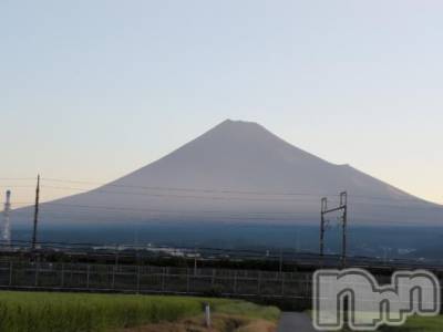 新潟人妻デリヘル 熟女の風俗 最終章(ジュクジョノフウゾクサイシュウショウ) さつき(50)の7月31日写メブログ「朝の富士山」