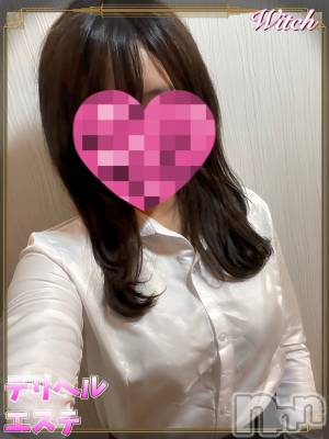 りか★★(21) 身長160cm、スリーサイズB88(E).W57.H85。新潟デリヘル Witch(ウィッチ)在籍。