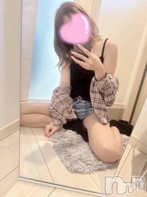 えりか(22) 身長157cm、スリーサイズB86(D).W54.H83。三条デリヘル alphaGOLD在籍。