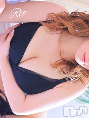 れお(24) 身長165cm、スリーサイズB100(G以上).W59.H88。新潟デリヘル デリヘル新潟在籍。