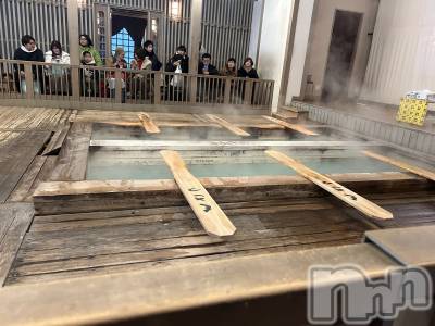 ��Ʋ����Х��顦�����Lounge Veranda(�饦�󥸥٥���) �Ҥʤ�1��16���̥�֥����֤ҤʤǤ���