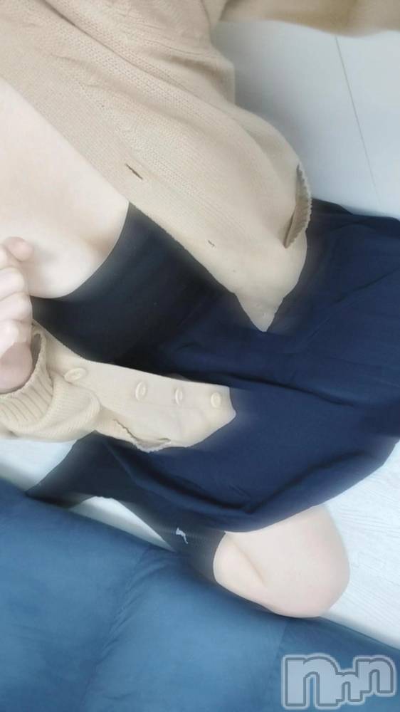 三条デリヘル新潟デリヘル倶楽部　三条店(ニイガタデリヘルクラブ　サンジョウテン) かえで(18)の11月7日写メブログ「いんふるえんさー！」