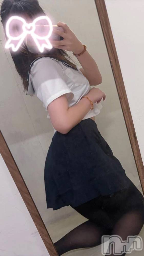 三条デリヘル新潟デリヘル倶楽部　三条店(ニイガタデリヘルクラブ　サンジョウテン) かえで(18)の11月13日写メブログ「いい匂いって褒められちゃった♡」