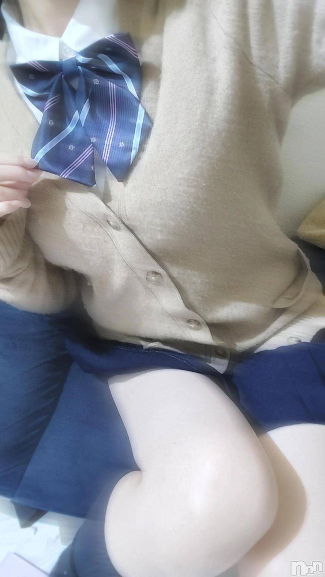 三条デリヘル新潟デリヘル倶楽部　三条店(ニイガタデリヘルクラブ　サンジョウテン)かえで(18)の2024年11月8日写メブログ「ご奉仕♡♡♡」