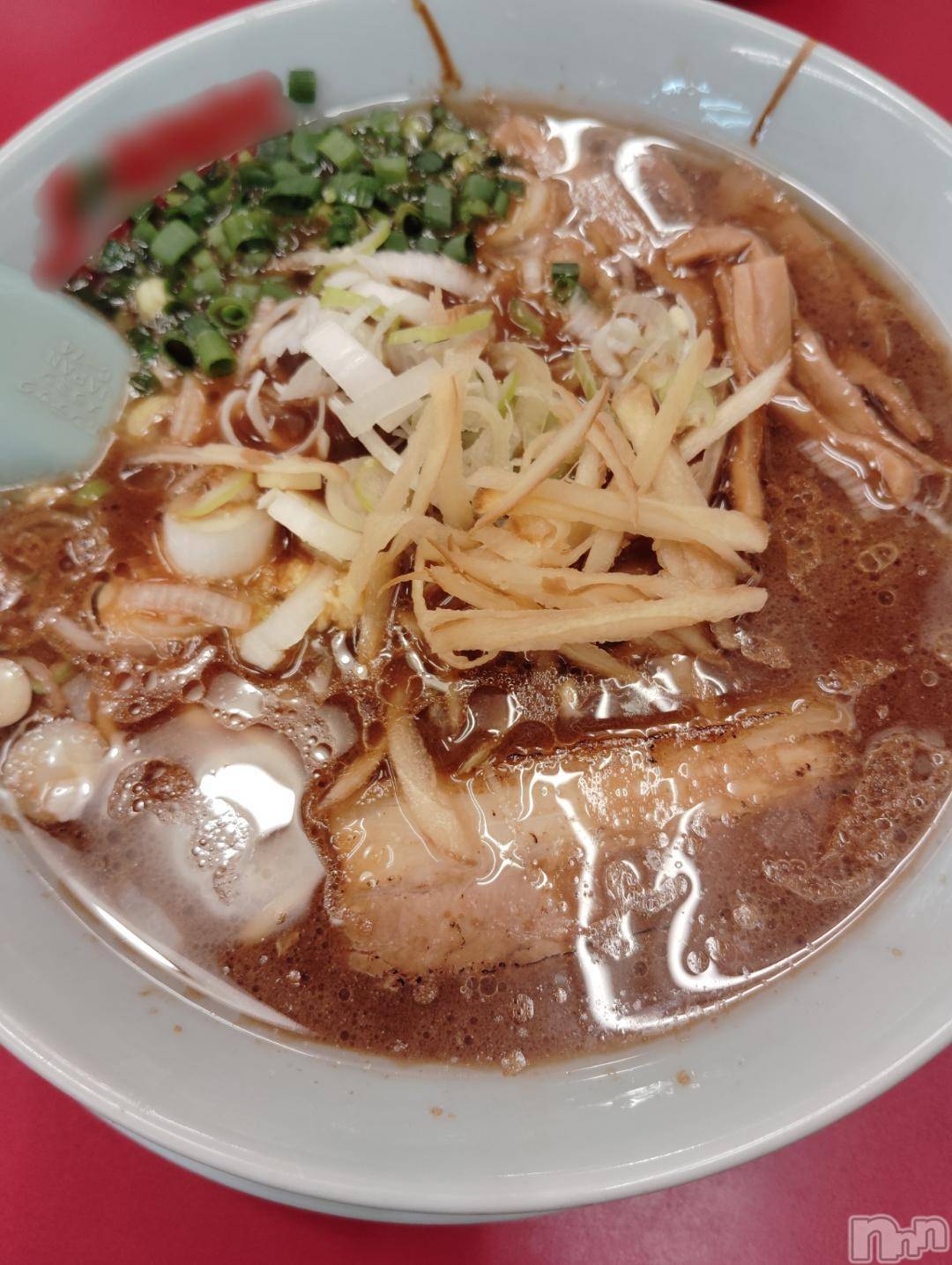 三条デリヘル新潟デリヘル倶楽部　三条店(ニイガタデリヘルクラブ　サンジョウテン)かえで(18)の2024年11月14日写メブログ「ぎるてぃ」