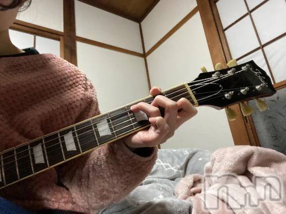 三条デリヘル新潟デリヘル倶楽部　三条店(ニイガタデリヘルクラブ　サンジョウテン)かえで(18)の2025年12月4日写メブログ「お休み明け☀️」