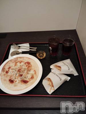 三条デリヘル 新潟デリヘル倶楽部　三条店(ニイガタデリヘルクラブ　サンジョウテン) かえで(18)の11月17日写メブログ「【お礼】ラ・カーサ本指さん💌」