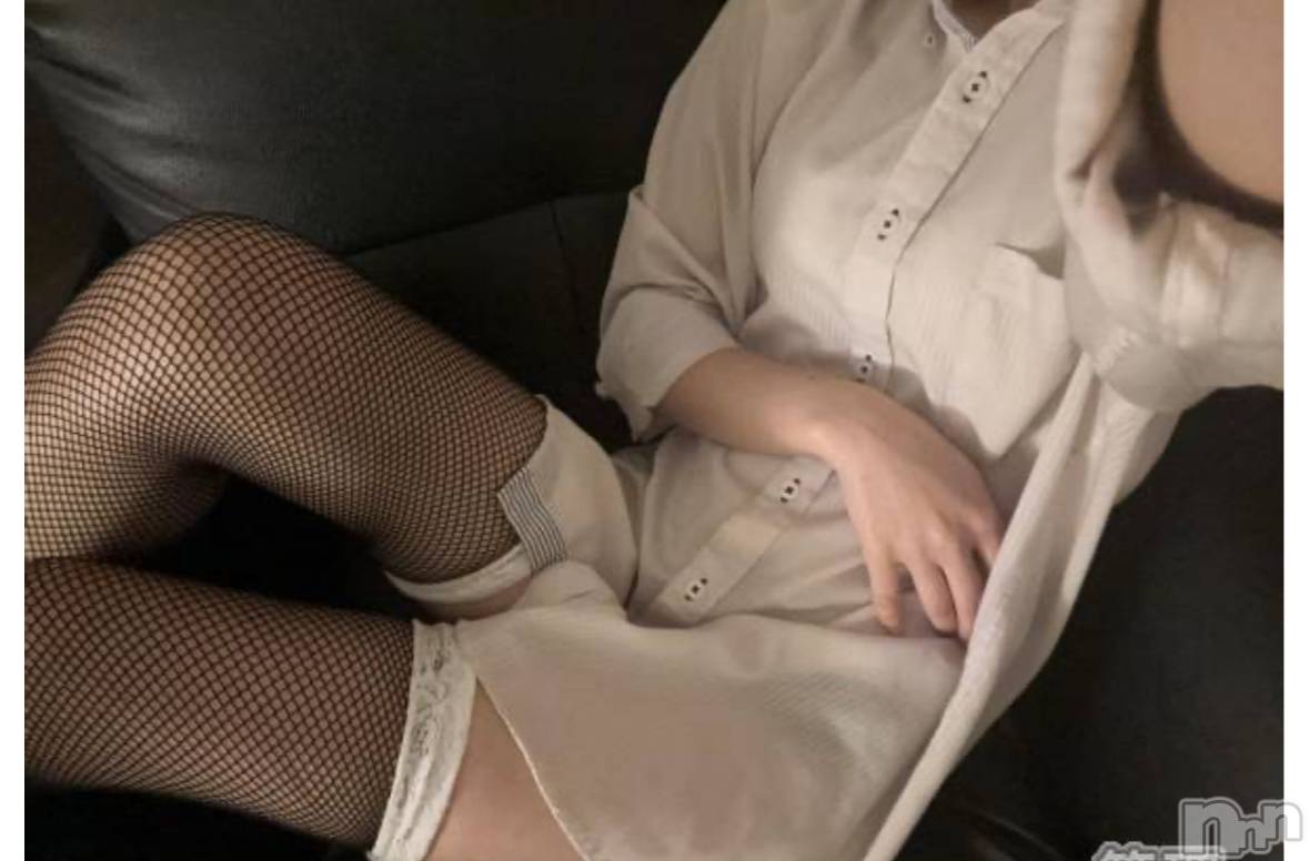 新潟メンズエステallure(アリュール)小芝なつきの2025年12月21日写メブログ「右乳〇裂傷胃腸炎女卍」