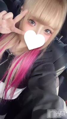 衪