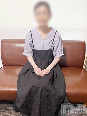 ゆう(39) 身長165cm、スリーサイズB81(B).W59.H85。新潟デリヘル 熟女の風俗 最終章(ジュクジョノフウゾクサイシュウショウ)在籍。