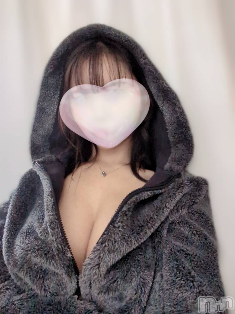 新潟手コキCherish Amulet(チェリッシュ アミュレット) ひめか★(23)の11月18日写メブログ「乳首たつ季節です❄」