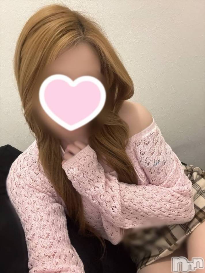 新潟デリヘル(クレスト)の2026年4月10日お店速報「モデル級スレンダー美女かなえちゃん美尻•美脚で大興奮間違いなし」