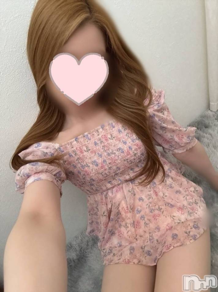 新潟デリヘル(クレスト)の2026年6月4日お店速報「美尻•美脚かなえちゃんエロ過ぎるスレンダー美女オススメです」