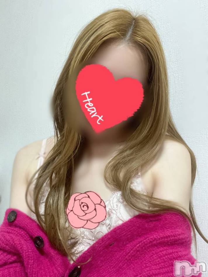 新潟デリヘル(クレスト)の2025年3月10日お店速報「リピート多数新人かなえちゃん美尻美脚スレンダー美女早い者勝ちです」