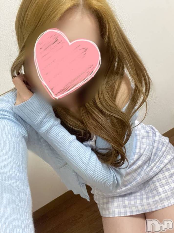 新潟デリヘル(クレスト)の2025年4月2日お店速報「リピート多数新人かなえちゃん美尻美脚スレンダー美女早い者勝ちです」