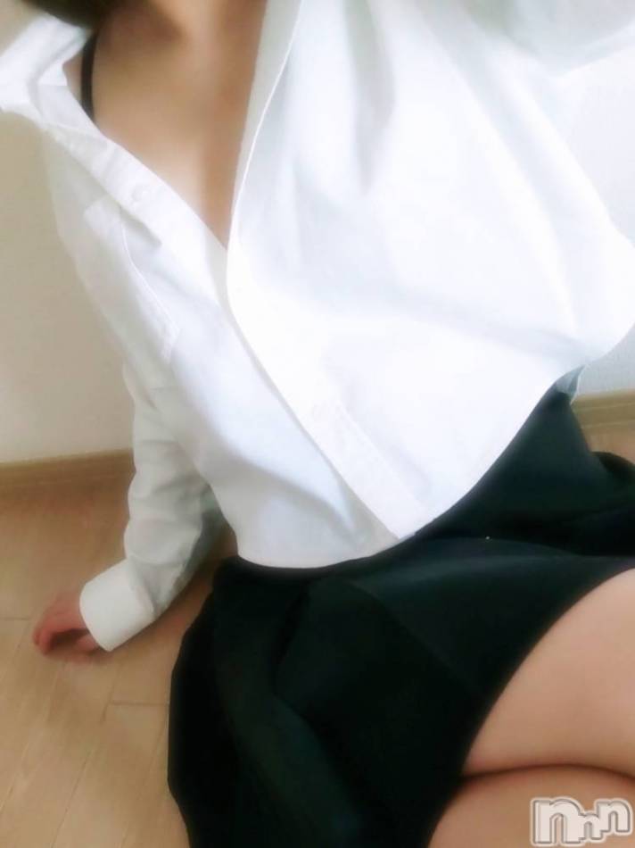 新潟デリヘル(クレスト)の2025年9月14日お店速報「今夜も美女勢揃いエロくて可愛い女の子と最高のひと時」