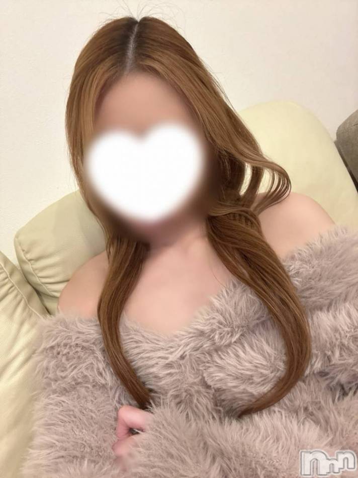 新潟デリヘル(クレスト)の2025年12月6日お店速報「エロカワかなえちゃん濃厚プレイ必見是非ご体感ください」