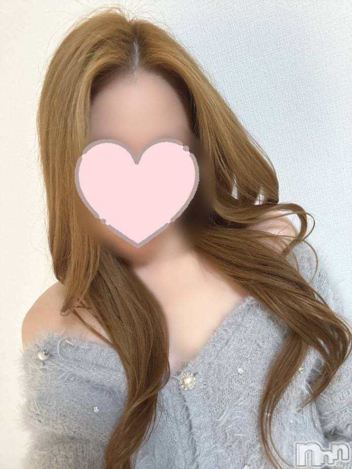 新潟デリヘル(クレスト)の2026年1月13日お店速報「超エッチな淫乱美女かなえちゃんご案内スレンダーエロボディ必見です」