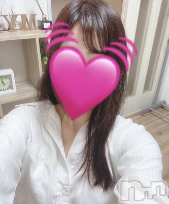 まり(22) 身長165cm、スリーサイズB().W.H。新潟メンズエステ MYIRO　-マイロ-(マイロ)在籍。