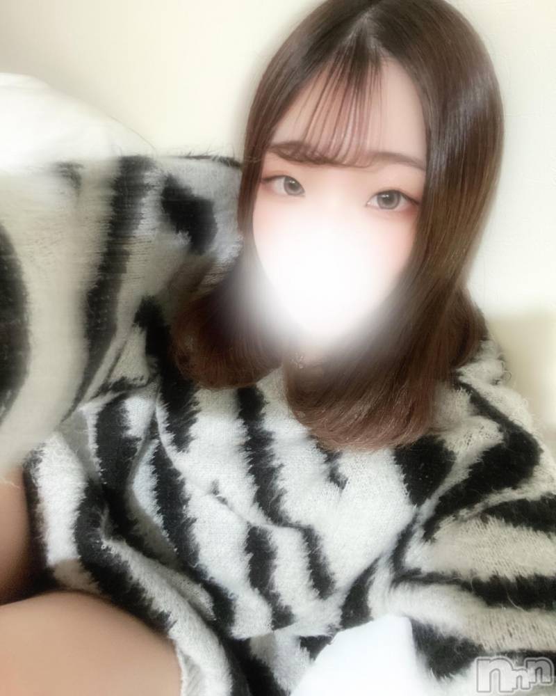 新潟デリヘル奥様特急 新潟店(オクサマトッキュウニイガタテン) なのば(27)の10月26日写メブログ「○○まで🫢」