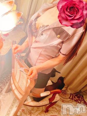 新潟デリヘル BIANCA～主人の知らない私～新潟店(ビアンカニイガタテン) 愛沢　れおな(38)の10月26日写メブログ「お礼🩵と出勤です😊」