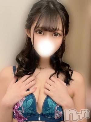 みおり(20) 身長161cm、スリーサイズB85(C).W56.H84。上越デリヘル BLUE BIRD上越店(ブルーバード上越店)在籍。