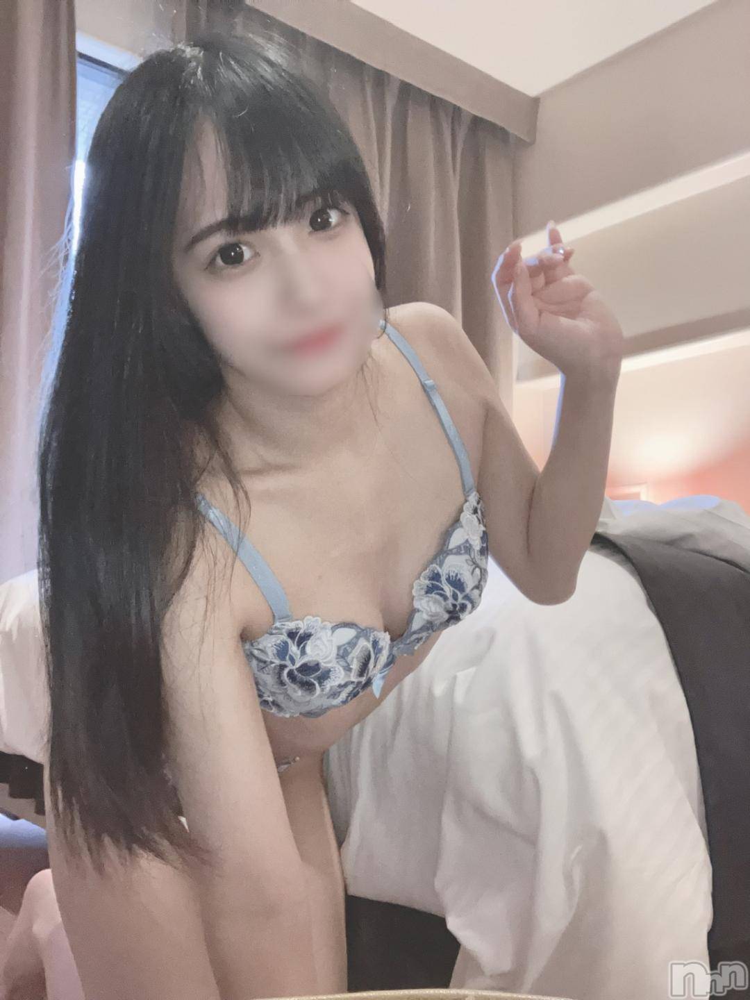 長岡デリヘルROOKIE(ルーキー)りぼん☆プラチナ(19)の2024年11月8日写メブログ「体液好きにも刺さるのが🐳」