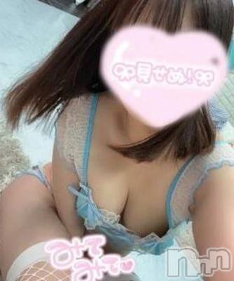 ゆずは(19) 身長158cm、スリーサイズB88(E).W57.H88。新潟デリヘル Las Vegas(ラスベガス)在籍。