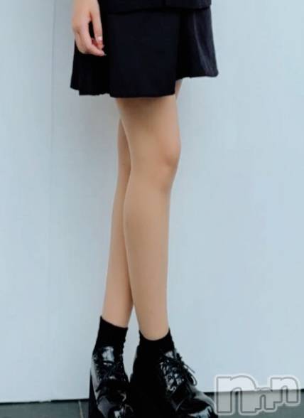 長岡デリヘルMimi(ミミ) なゆ(23)の10月25日写メブログ「🩷今月の予定🩷」