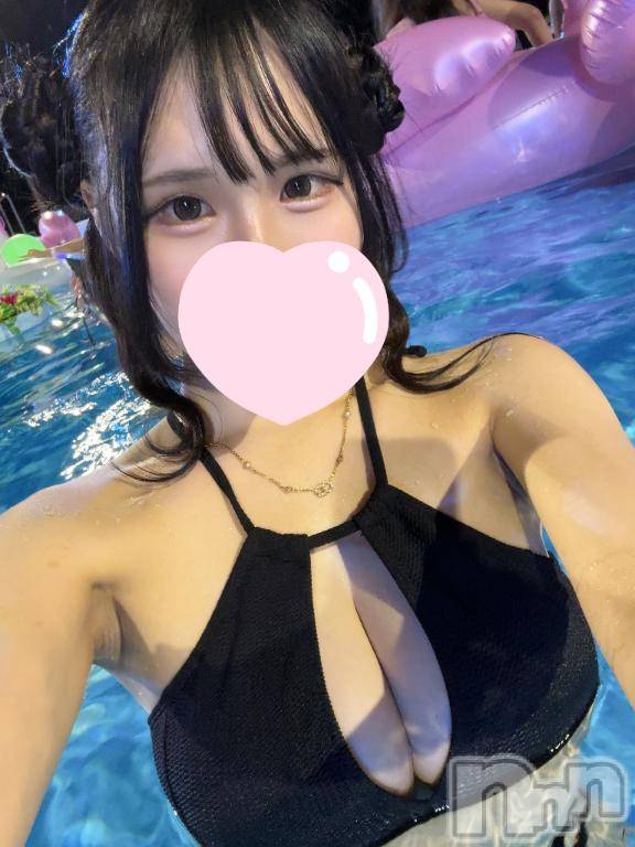 長岡デリヘル純・無垢(ジュンムク) めぐ☆プラチナ(21)の12月26日写メブログ「耳元で」