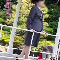 松山えり