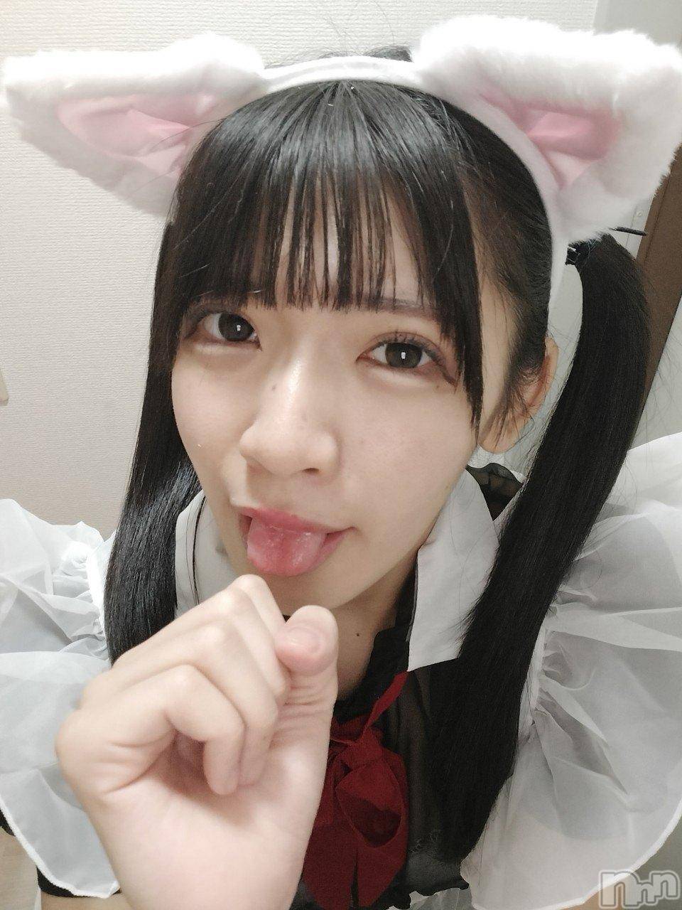 長岡デリヘルROOKIE(ルーキー)ことり☆プラチナ(19)の2024年10月23日写メブログ「いーっぱぁい舐めていぃ……？///💕」