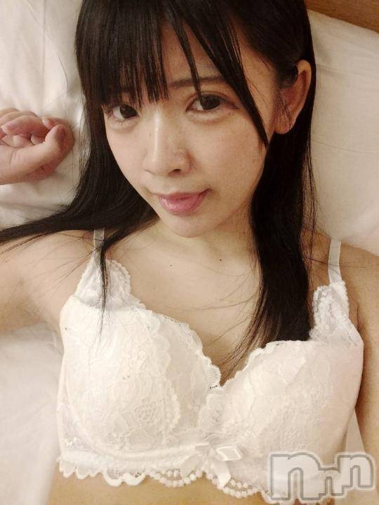 長岡デリヘル純・無垢(ジュンムク)すず(19)の2024年10月5日写メブログ「気持ちぃでふ………♥」